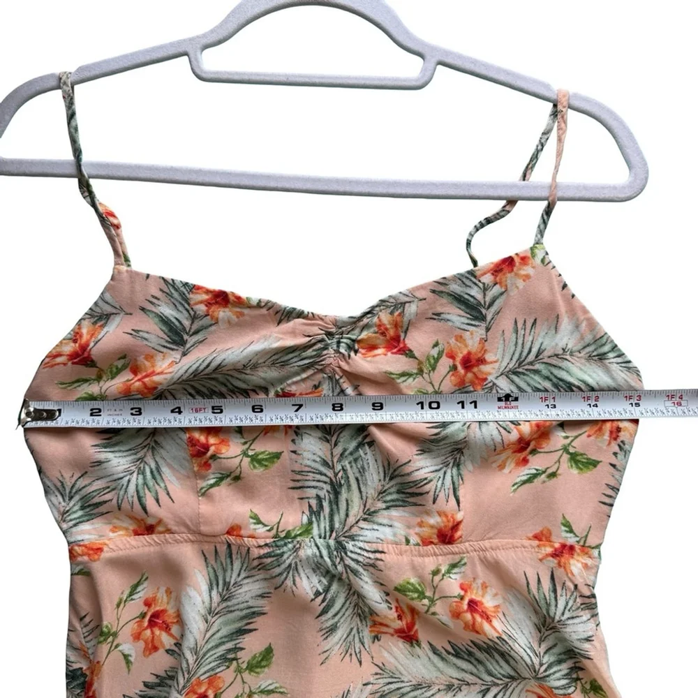 Forever 21 Peach Tropical Floral Mini Dress Size M Vacation Beach Resortwear